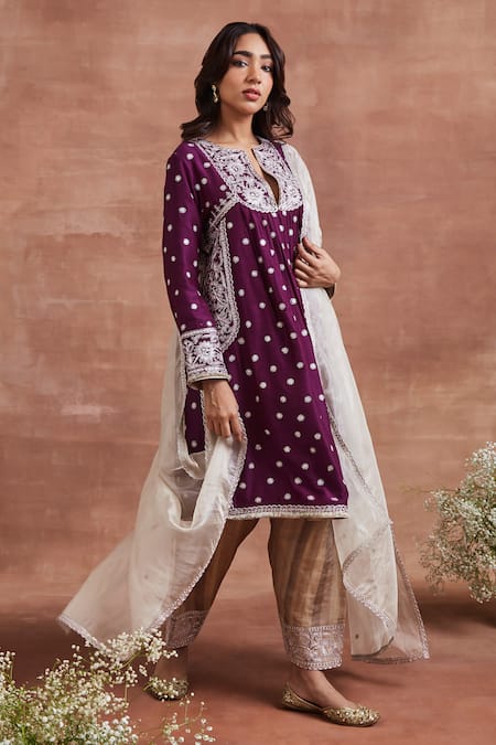 Sue Mue Lahar Dori Embroidered Gathered Kurta Set 