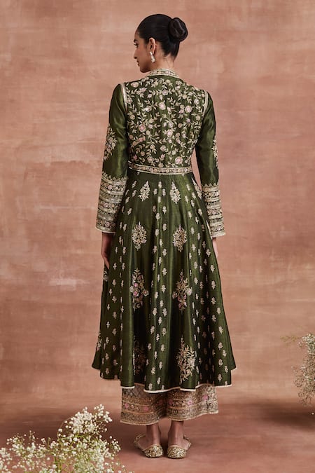 Shop Sue Mue Green Silk, Brocade Embroidery V-neck Vedanti Zardozi Angrakha And Pant Set at Aza Fashions Shop_Sue Mue_Green Silk, Brocade Embroidery V-neck Vedanti Zardozi Angrakha And Pant Set _at_Aza_Fashions