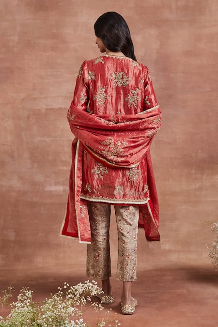 Shop Sue Mue Red Tissue, Silk, Cotton Diamonds, Sequins, Menaha Zardozi Work Kurta Set at Aza Fashions Shop_Sue Mue_Red Tissue, Silk, Cotton Diamonds, Sequins, Menaha Zardozi Work Kurta Set _at_Aza_Fashions
