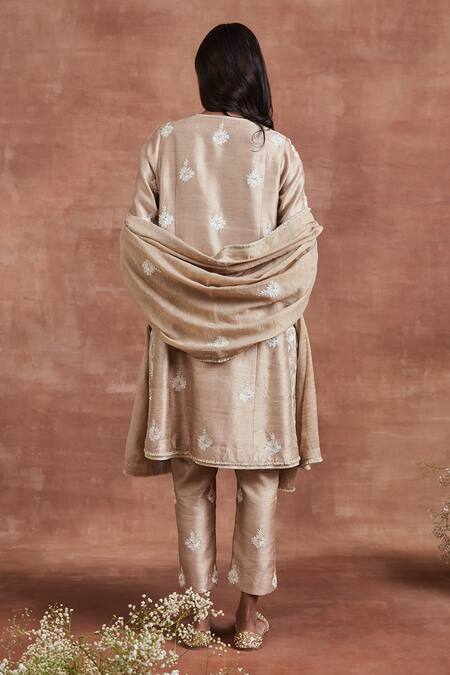 Shop_Sue Mue_Beige , Silk, Handloom Pearls, Viti Floral Panelled Kurta Set _at_Aza_Fashions