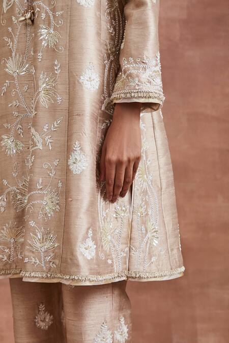 Buy_Sue Mue_Beige , Silk, Handloom Pearls, Viti Floral Panelled Kurta Set _Online_at_Aza_Fashions