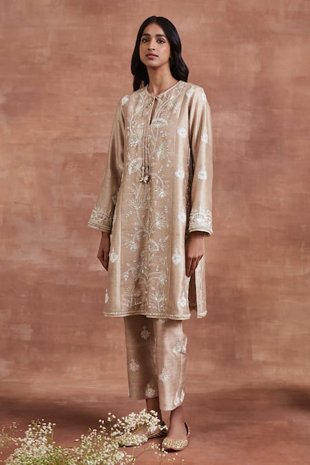 Shop_Sue Mue_Beige , Silk, Handloom Pearls, Viti Floral Panelled Kurta Set _Online_at_Aza_Fashions