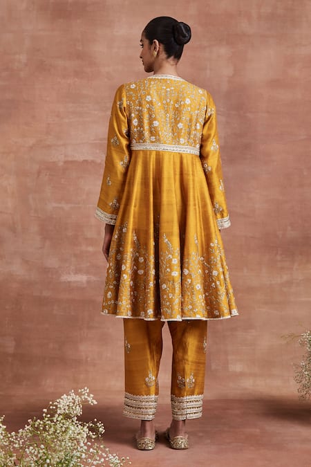 Shop Sue Mue Yellow Linen, Silk Embroidery, Sequins Plunge Archisha Floral Jaal Anarkali Set at Aza Fashions Shop_Sue Mue_Yellow Linen, Silk Embroidery, Sequins Plunge Archisha Floral Jaal Anarkali Set _at_Aza_Fashions