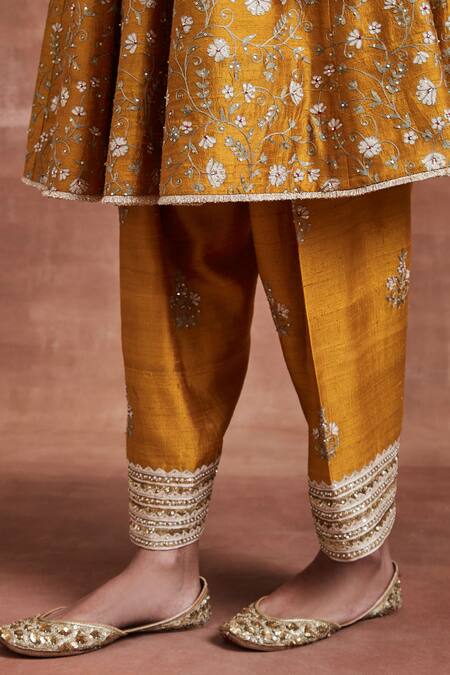 Buy Sue Mue Yellow Linen, Silk Embroidery, Sequins Plunge Archisha Floral Jaal Anarkali Set Online at Aza Fashions Buy_Sue Mue_Yellow Linen, Silk Embroidery, Sequins Plunge Archisha Floral Jaal Anarkali Set _Online_at_Aza_Fashions