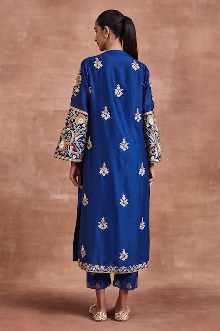 Shop Sue Mue Blue Handloom Cotton, Silk, Kavya Aari Work Kurta Set at Aza Fashions Shop_Sue Mue_Blue Handloom Cotton, Silk, Kavya Aari Work Kurta Set _at_Aza_Fashions
