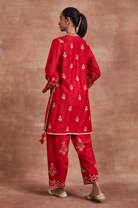 Shop Sue Mue Red Mohair, Silk Embroidery Keyhole Aarti Floral Patchwork Kurta And Salwar Set at Aza Fashions Shop_Sue Mue_Red Mohair, Silk Embroidery Keyhole Aarti Floral Patchwork Kurta And Salwar Set _at_Aza_Fashions