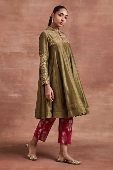 Shop Sue Mue Green Chanderi Silk, Brocade Embroidery Bandeau Palash Yoke Anarkali And Pant Set Online at Aza Fashions Shop_Sue Mue_Green Chanderi Silk, Brocade Embroidery Bandeau Palash Yoke Anarkali And Pant Set _Online_at_Aza_Fashions