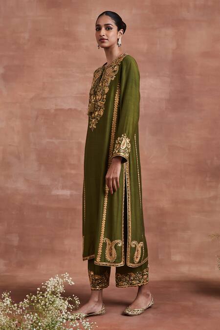 Sue Mue Green Handloom Cotton, Silk, Linen Sequins, Veda Zardozi Kurta Palazzo Set at Aza Fashions Sue Mue_Green Handloom Cotton, Silk, Linen Sequins, Veda Zardozi Kurta Palazzo Set _at_Aza_Fashions