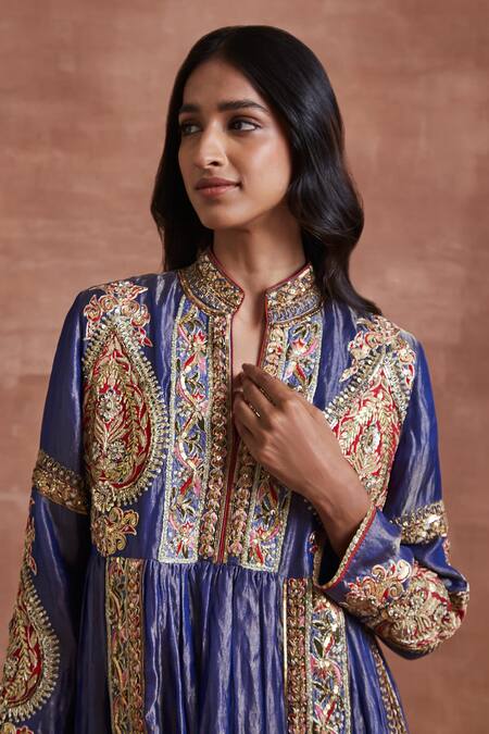 Sue Mue Blue Brocade, Silk Embroidery Mandarin Collar Neela Aari Kurta And Pant Set at Aza Fashions Sue Mue_Blue Brocade, Silk Embroidery Mandarin Collar Neela Aari Kurta And Pant Set _at_Aza_Fashions