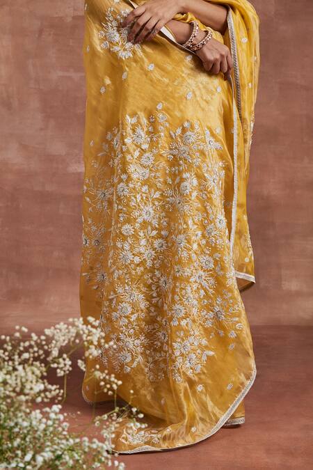 Shop_Sue Mue_Yellow Silk Sequins V-neck Yahvi Aari Embroidered Saree And Blouse Set _Online_at_Aza_Fashions