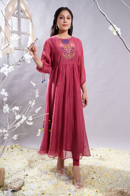 The White Tree Studio_Maroon Anarkali- Chanderi (70% Cotton And 30% Silk) Embroidered Applique Set _Online_at_Aza_Fashions