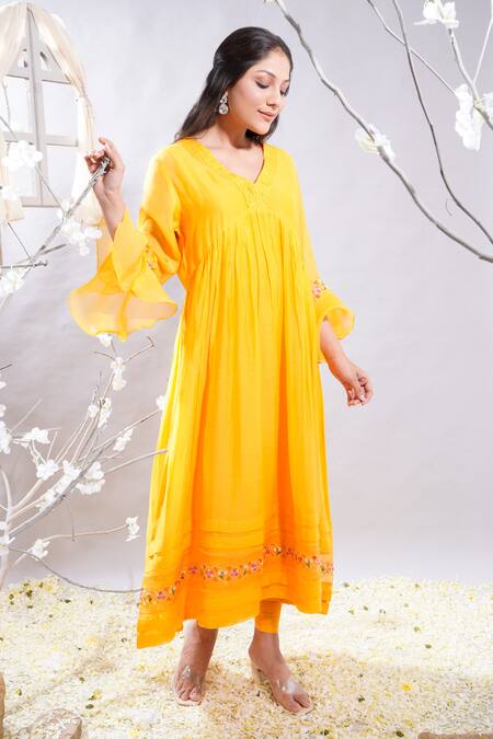Buy_The White Tree Studio_Yellow Chanderi, Cotton, Lycra Embroidery Aftab Hem Anarkali And Leggings Set _Online_at_Aza_Fashions