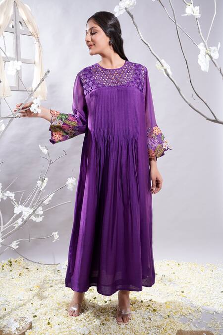 The White Tree Studio_Purple Chanderi, , Satin Manzar Sleeve Kurta And Leggings Set _Online_at_Aza_Fashions