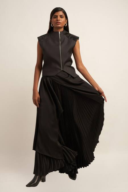 Siddhant Agrawal Black Satin Chaos Cascade Trouser at Aza Fashions Siddhant Agrawal_Black Satin Chaos Cascade Trouser _at_Aza_Fashions