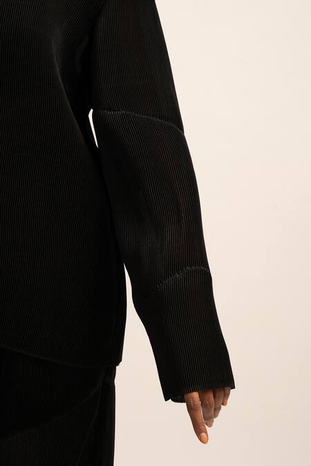 Siddhant Agrawal Black Organza Collared Timeless Chaos Solid Shirt at Aza Fashions Siddhant Agrawal_Black Organza Collared Timeless Chaos Solid Shirt _at_Aza_Fashions