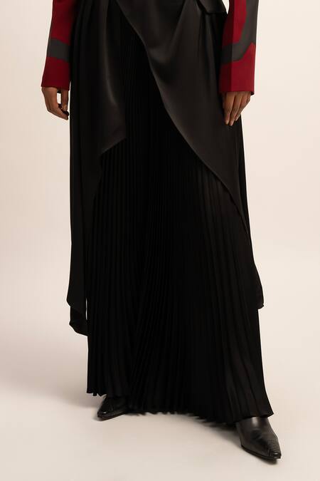 Siddhant Agrawal Grey Satin, Polyester Patchwork, Crystals Seraphic Symphony Blazer Trouser Set at Aza Fashions Siddhant Agrawal_Grey Satin, Polyester Patchwork, Crystals Seraphic Symphony Blazer Trouser Set _at_Aza_Fashions