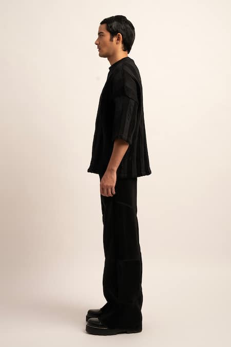 Siddhant Agrawal Black Cotton, Polyester Unseen Splendor Tshirt Online at Aza Fashions Siddhant Agrawal_Black Cotton, Polyester Unseen Splendor Tshirt _Online_at_Aza_Fashions