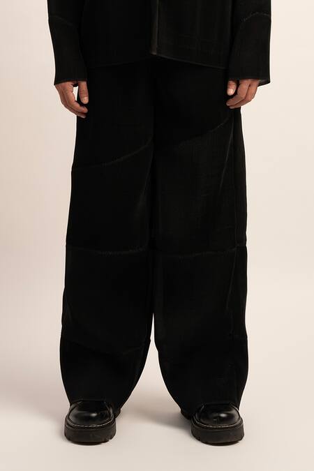 Siddhant Agrawal Black Organza, Polyester Timeless Chaos Micro Pleated Trouser at Aza Fashions Siddhant Agrawal_Black Organza, Polyester Timeless Chaos Micro Pleated Trouser _at_Aza_Fashions