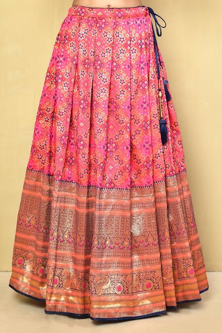 Samyukta Singhania_Orange Brocade, Chiffon Embroidery, Sequins Square Neck Patola Woven Lehenga Set_Online_at_Aza_Fashions