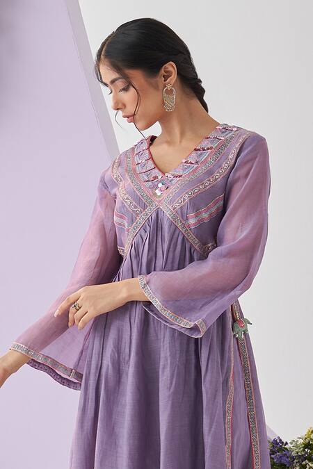 Shipraa Grover_Purple Chanderi Embroidery Eka Metallic Thread And Sequin Anarkali & Pant Set _Online_at_Aza_Fashions