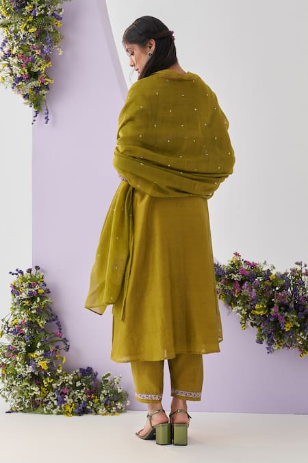 Shipraa Grover Jeeta Chanderi Mirror & Sequin Embroidered Kurta Pant Set 