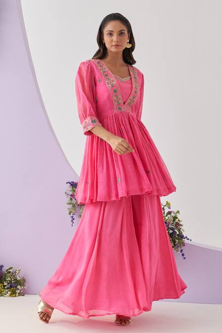 Shipraa Grover_Pink Chanderi, Chiffon Embroidery Sweetheart Mallika Zari Kurta Sharara Set _Online_at_Aza_Fashions