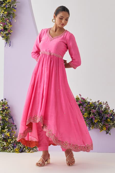 Shipraa Grover_Pink Chanderi Embroidery, Sequins V-neck Tarini Mul Anarkali Pant Set _at_Aza_Fashions