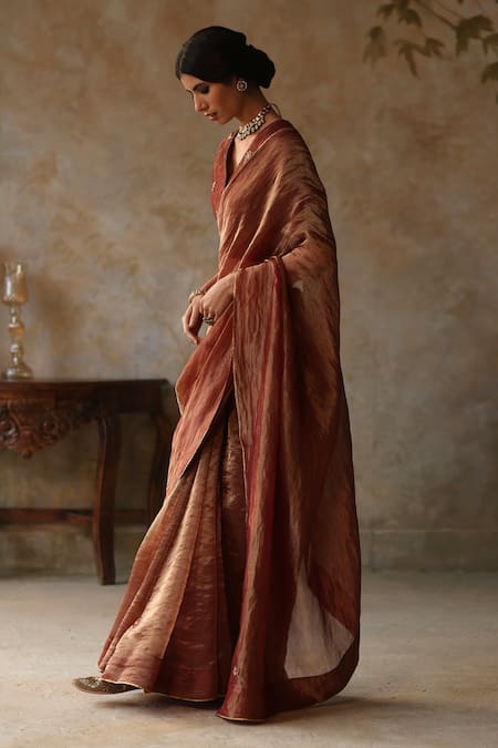 Buy Begum Orange Silk Embroidery, Zari V-neck Tissue Saree And Blouse Set Online at Aza Fashions Buy_Begum_Orange Silk Embroidery, Zari V-neck Tissue Saree And Blouse Set _Online_at_Aza_Fashions