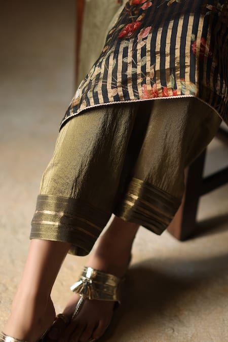 Begum_Black Silk, Organza, Satin Ikai Striped Botanic Fleur Pattern Kurta Pant Set _at_Aza_Fashions