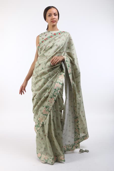 Nikasha Grey Round Chanderi Hand Painted Saree With Blouse Online at Aza Fashions Nikasha_Grey Round Chanderi Hand Painted Saree With Blouse _Online_at_Aza_Fashions