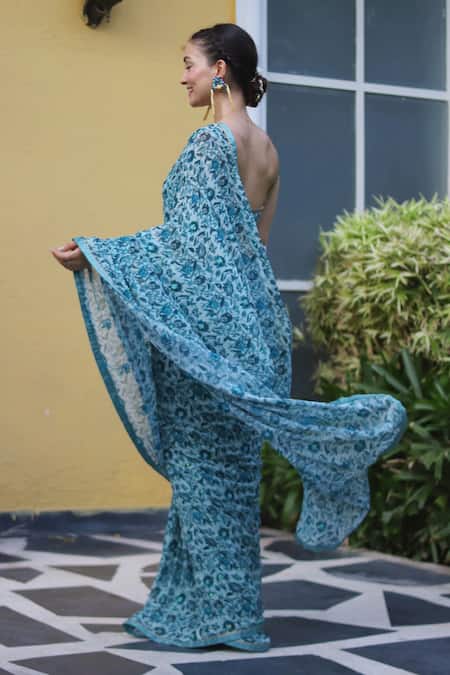 Buy Nikasha Green 100% Viscose Georgette Cutdana, Floral, Resham, Print Saree With Blouse Buy_Nikasha_Green 100% Viscose Georgette Cutdana, Floral, Resham, Print Saree With Blouse