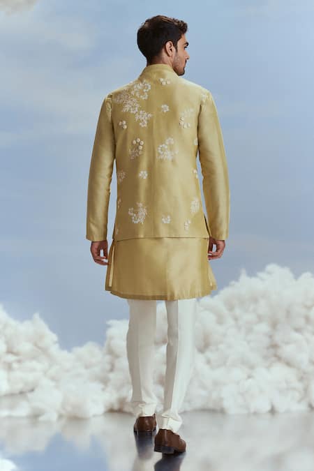 Nachiket Barve Floral Embroidered Kurta Set 