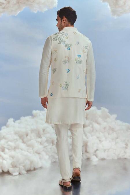 Nachiket Barve Floral Embroidered Bundi Kurta Set 