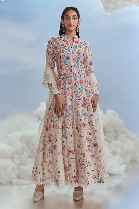 Nachiket Barve Izmir Floral Embroidered Kalidar Kurta Set 