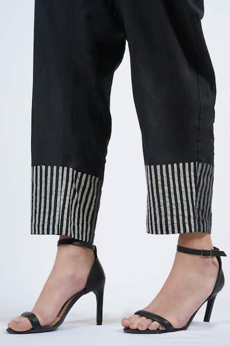 Banana Labs_Black Cotton Round Neck Graded Printed Kurta Pant Set _Online_at_Aza_Fashions