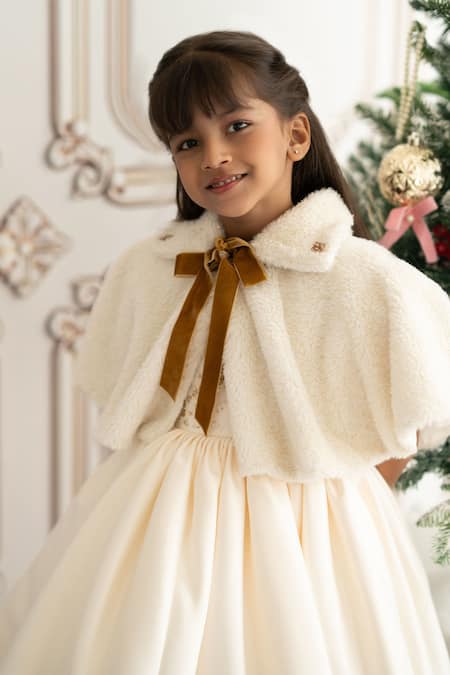 Ruchika Lath Label Ribbon Ornamented Cape 