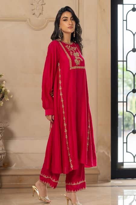 Buy_Paulmi And Harsh_Pink Chiffon, Silk Embroidery Round Neck Hand Kurta And Pant Set _Online_at_Aza_Fashions