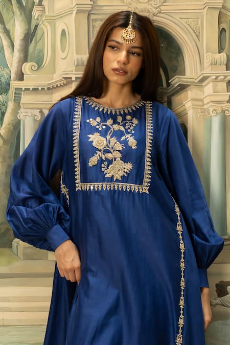 Buy_Paulmi And Harsh_Blue Chanderi , Mirrors, Zari Round Neck Embroidered Kurta And Pant Set _Online_at_Aza_Fashions