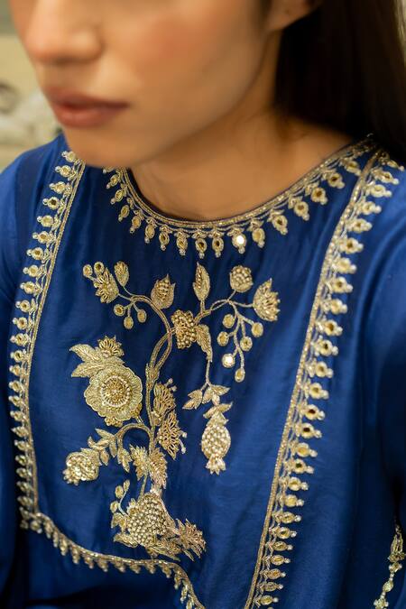 Buy_Paulmi And Harsh_Blue Chanderi , Mirrors, Zari Round Neck Embroidered Kurta And Pant Set 