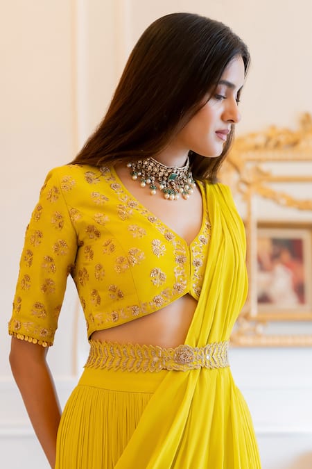 Buy Yellow Saree Georgette Hand Solid Pre-stitched With Blouse And Belt For  Women by Paulmi and Harsh Online at Aza Fashions.