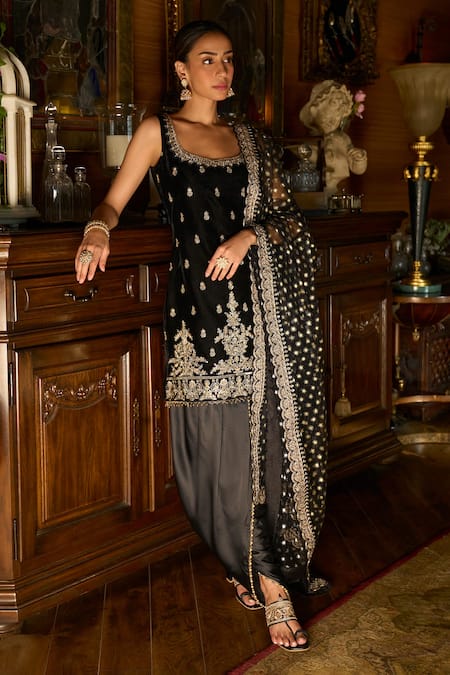 Buy_Lashkaraa_Black Velvet, Satin, Net Sequins, Zari, Stones Embroidered Kurta Dhoti Set _Online_at_Aza_Fashions