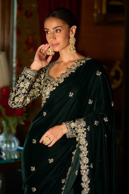 Buy_Lashkaraa_Green Velvet, Linen Sequins, Zari, Embroidered Pre-draped Saree And Blouse Set_Online_at_Aza_Fashions