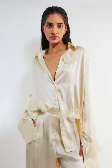 Deme By Gabriella_Ivory Satin Fabric Flowers Collared Angela Floral Applique Shirt And Pant Set _Online_at_Aza_Fashions