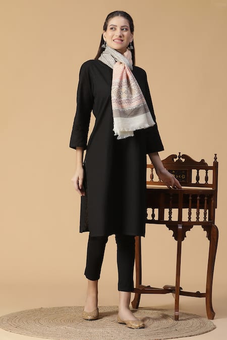 Shingora Off White Striped Saharas Pattern Stole 
