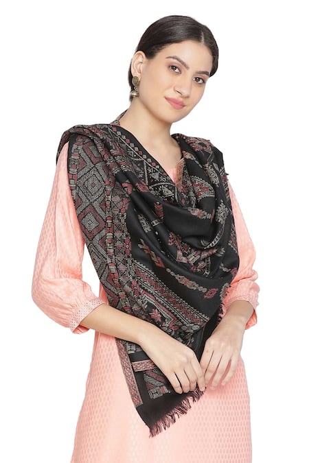 Shop Shingora Black Siya Wool Woven Stole at Aza Fashions Shop_Shingora_Black Siya Wool Woven Stole _at_Aza_Fashions