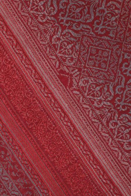 Shingora_Maroon Omaira Geometric Pattern Woven Stole _at_Aza_Fashions