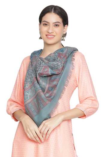 Shop Shingora Blue Sarah Paisley Pattern Wool Stole at Aza Fashions Shop_Shingora_Blue Sarah Paisley Pattern Wool Stole _at_Aza_Fashions