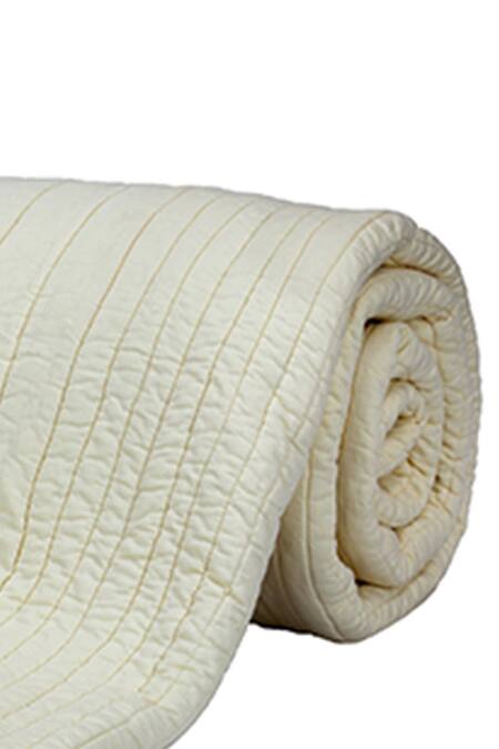 Shop Perenne Design White Cotton Satin Embroidered Quilt Single Pc - King Size at Aza Fashions Shop_Perenne Design_White Cotton Satin Embroidered Quilt Single Pc - King Size_at_Aza_Fashions