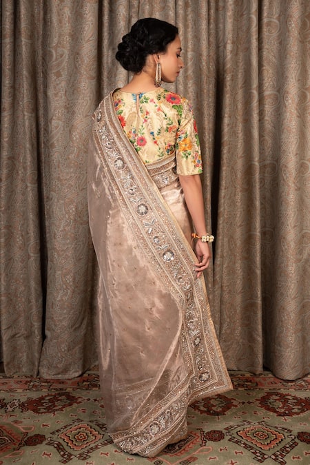 Atelier Shikaarbagh Hand Embroidered Saree With Blouse 