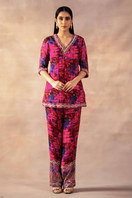 Laxmishriali_Fuchsia Georgette Embroidery, Beads Geometric Digital Print Top And Pant Set _Online_at_Aza_Fashions